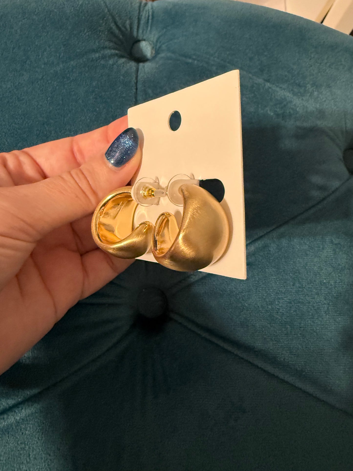 Gradual Wide Gold Hoops