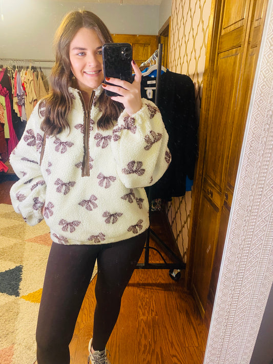 Bow Pullover