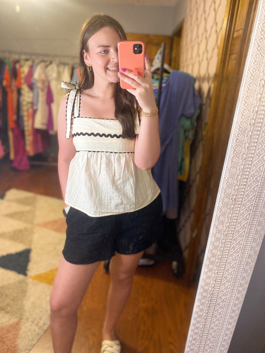 Remi Scalloped Top